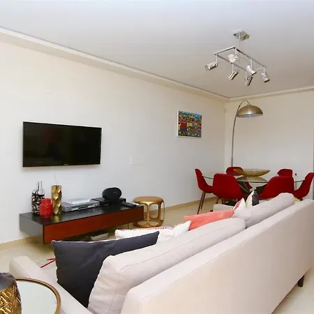 Do Cacho Cleverdetails 216, 6 Adultos 2 Criancas Zona Tranquila Vila