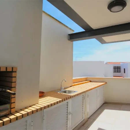 Do Cacho Cleverdetails 216, 6 Adultos 2 Criancas Zona Tranquila * Vilamoura