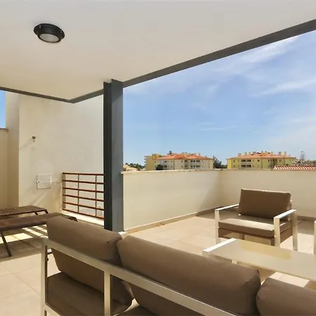 Do Cacho Cleverdetails 216, 6 Adultos 2 Criancas Zona Tranquila Vilamoura